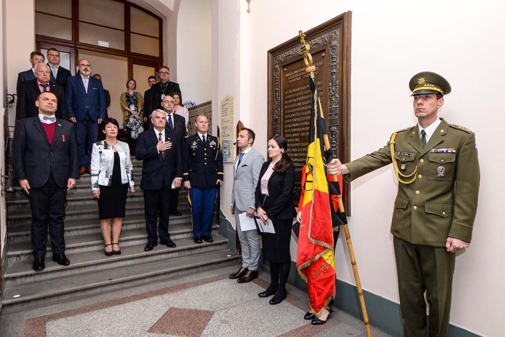 Slavnosti svobody 2019 - Setkání s velvyslanci a pietní akt na plzeňské radnici (foto: M. Pecuch, 6.5.2019)