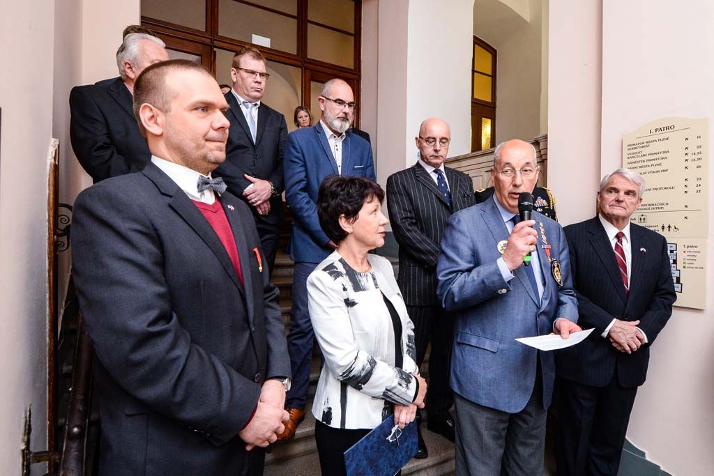 Slavnosti svobody 2019 - Setkání s velvyslanci a pietní akt na plzeňské radnici (foto: M. Pecuch, 6.5.2019)