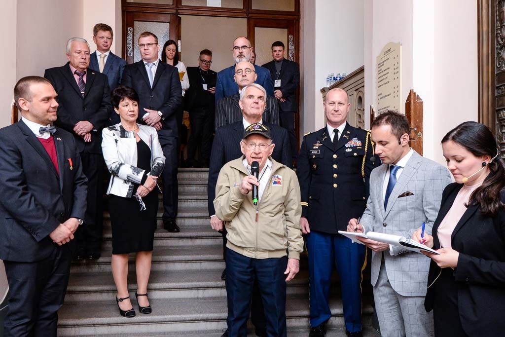 Slavnosti svobody 2019 - Setkání s velvyslanci a pietní akt na plzeňské radnici (foto: M. Pecuch, 6.5.2019)
