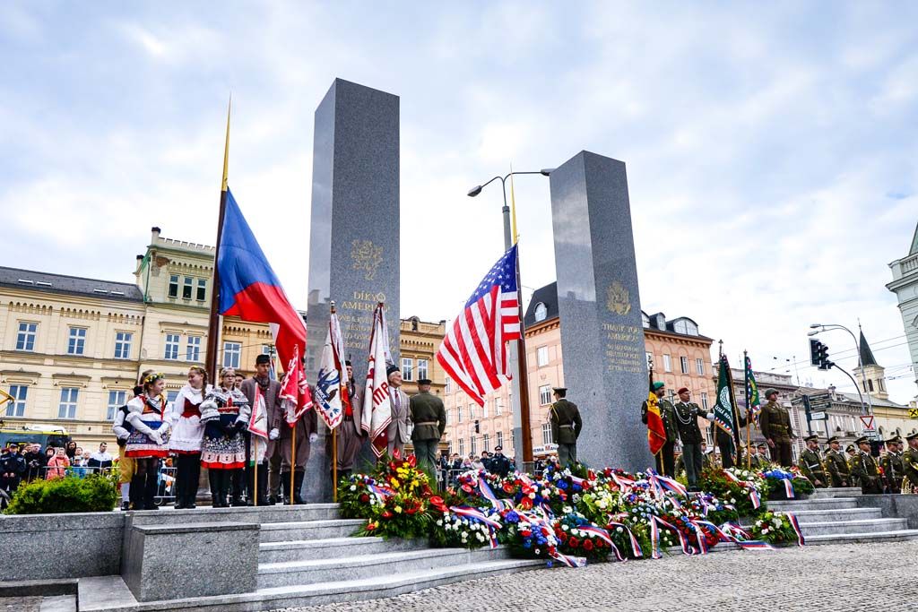 Slavnosti svobody 2019 - Vzpomínka u Díky, Ameriko! (foto: M. Pecuch, 6.5.2019)