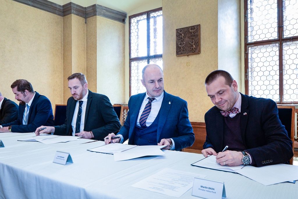 Podpis memoranda o podpoře sportovních akademií (foto: M. Pecuch, 13.5.2019)