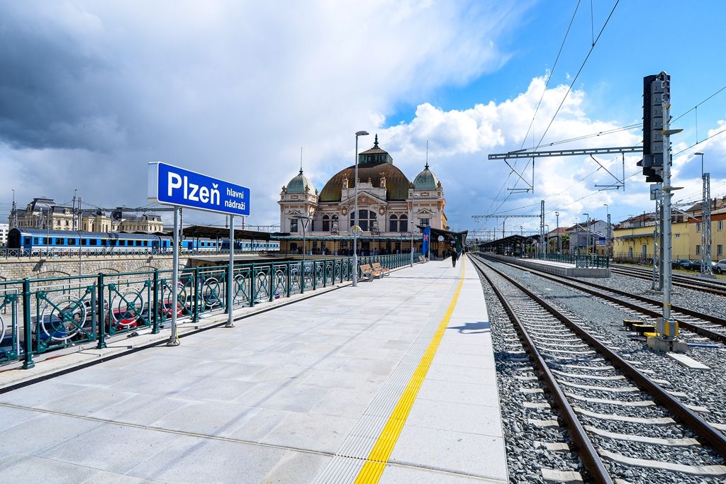 Modernizované hlavní vlakové nádraží Plzeň (foto: M. Pecuch, 14.5.2019)