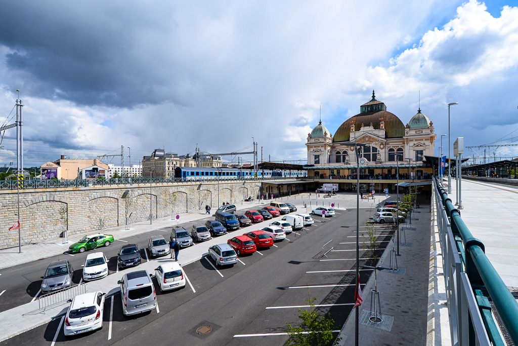 Modernizované hlavní vlakové nádraží Plzeň (foto: M. Pecuch, 14.5.2019)