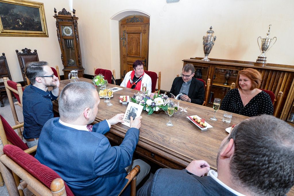Křest knihy Josef kardinál Beran: Milostí Boží jsem, co jsem (foto: M. Pecuch, 27.5.2019)