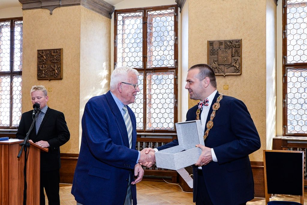 Cenu 1. června získal Jaroslav Cuhra in memoriam (foto: M. Pecuch, 1.6.2019)