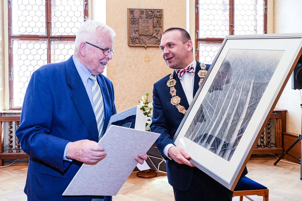 Cenu 1. června získal Jaroslav Cuhra in memoriam (foto: M. Pecuch, 1.6.2019)
