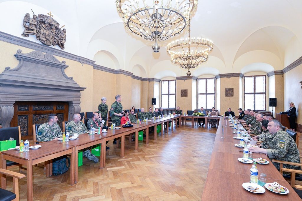 Přijetí velitelů posádkových velitelství na plzeňské radnici (foto: M. Pecuch, 11.6.2019)
