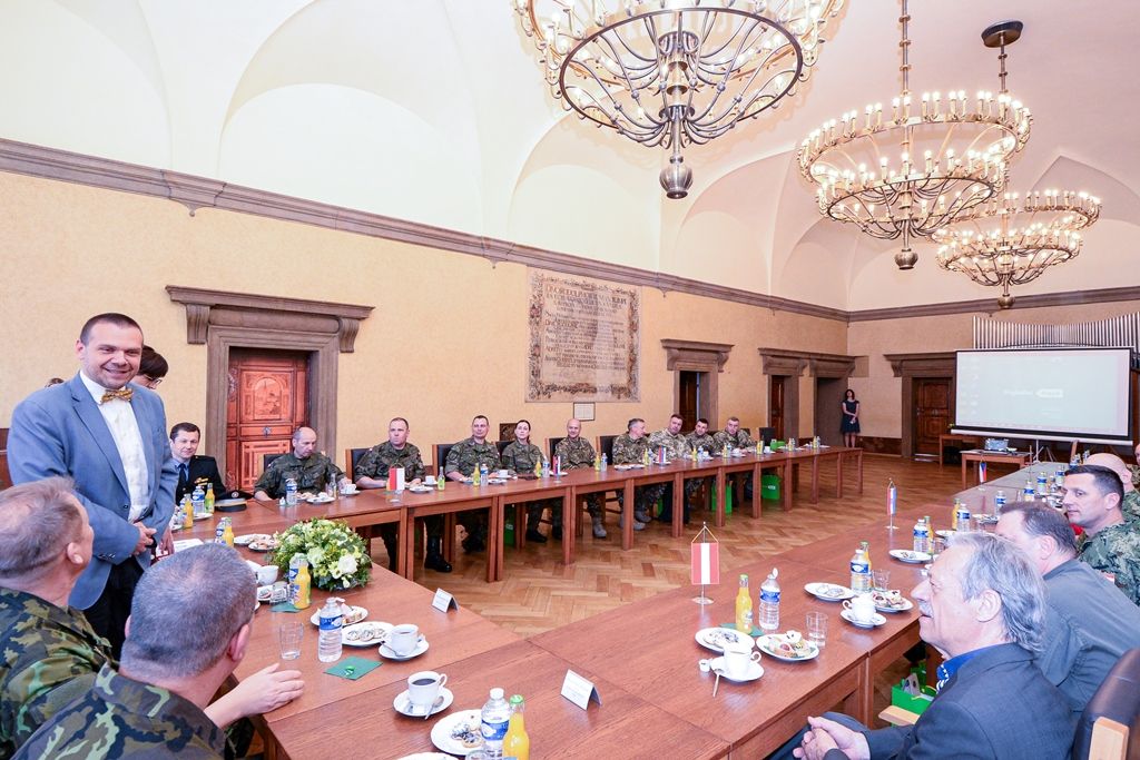 Přijetí velitelů posádkových velitelství na plzeňské radnici (foto: M. Pecuch, 11.6.2019)