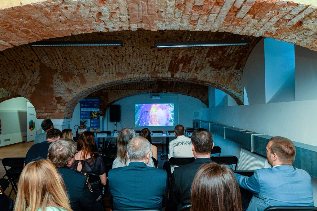 Čidla dronů (foto: M. Pecuch, 13.6.2019)