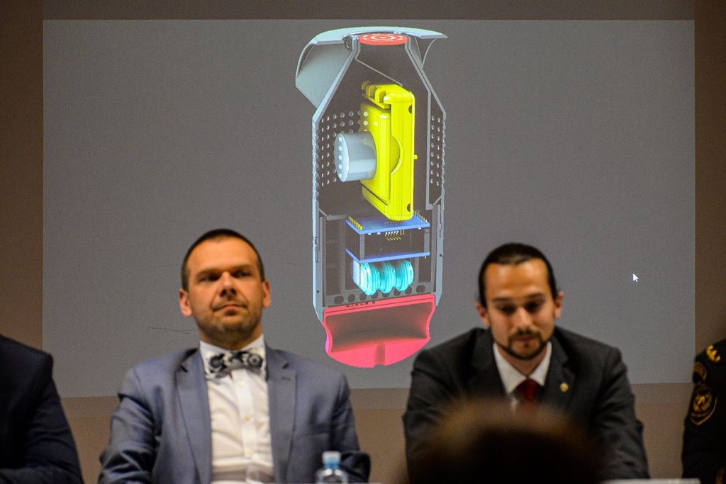 Čidla dronů (foto: M. Pecuch, 13.6.2019)