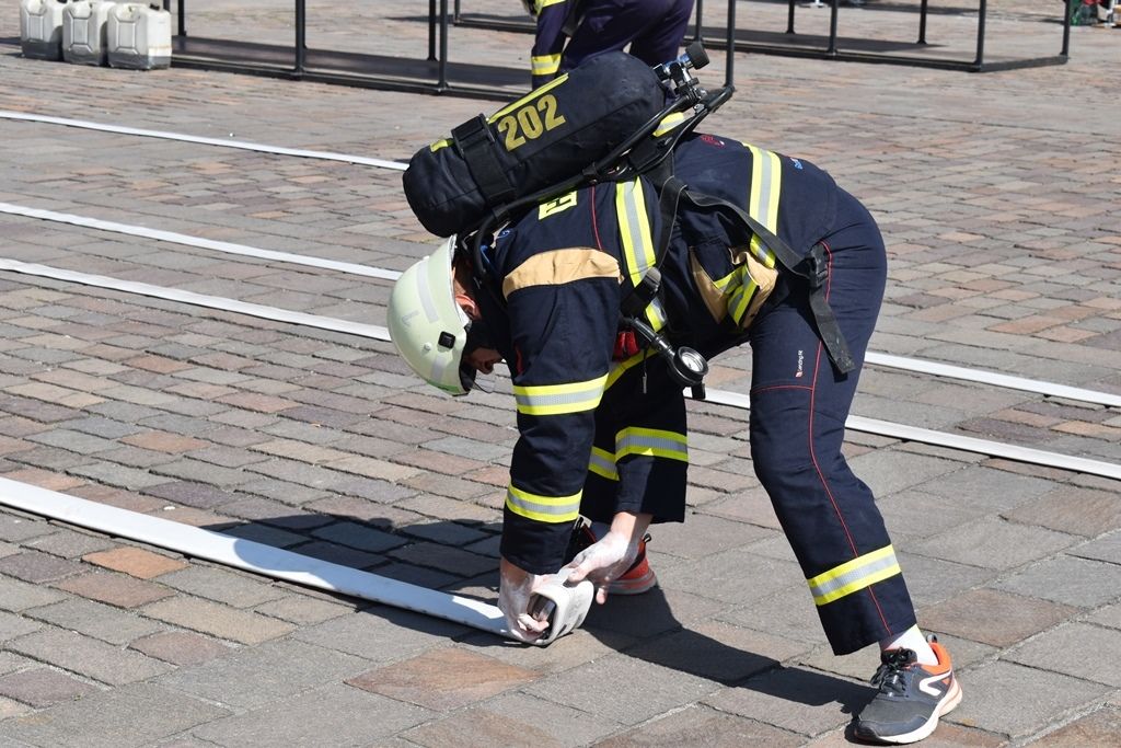 Nejtvrdší hasič přežije (foto: E. Barborková, 14.6.2019)