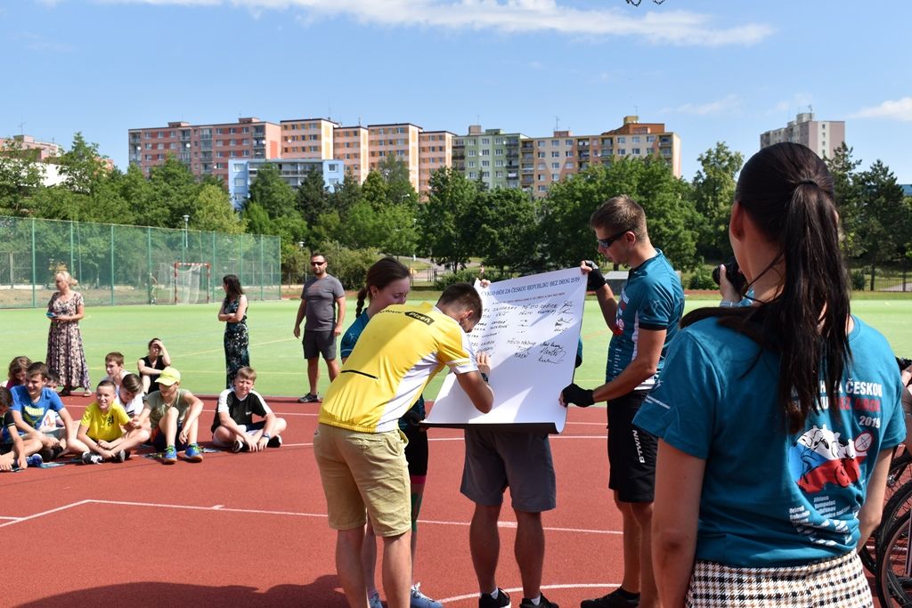 Cyklo-běh za ČR bez drog (foto: A. Jarošová, 18.6.2019)