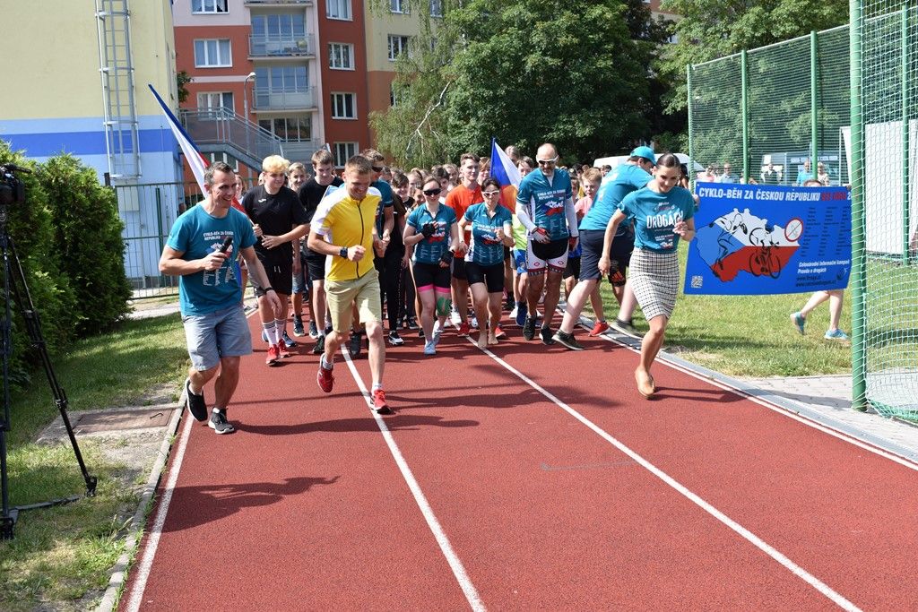 Cyklo-běh za ČR bez drog (foto: A. Jarošová, 18.6.2019)