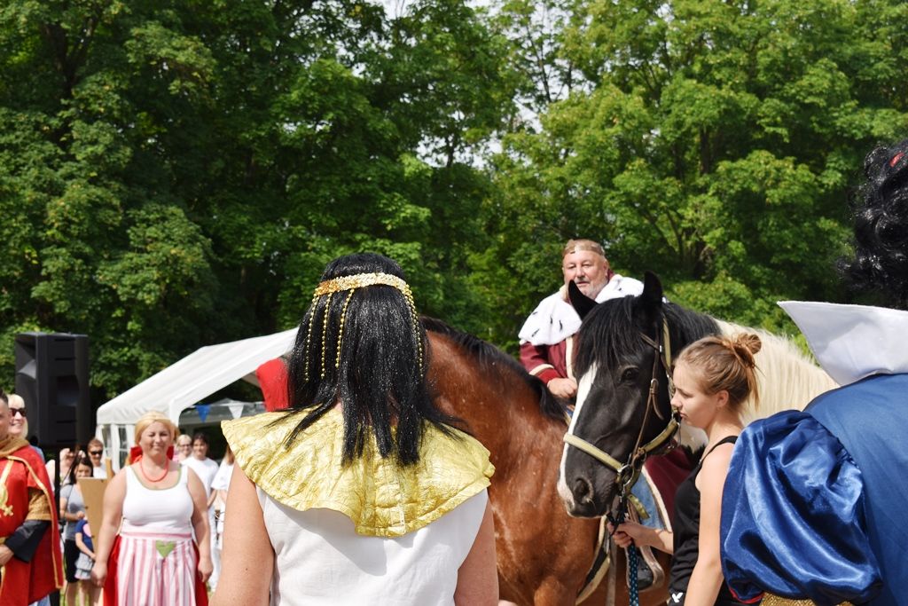 Zahradní slavnost (fotografie: M. Fialová, 19.6.2019)
