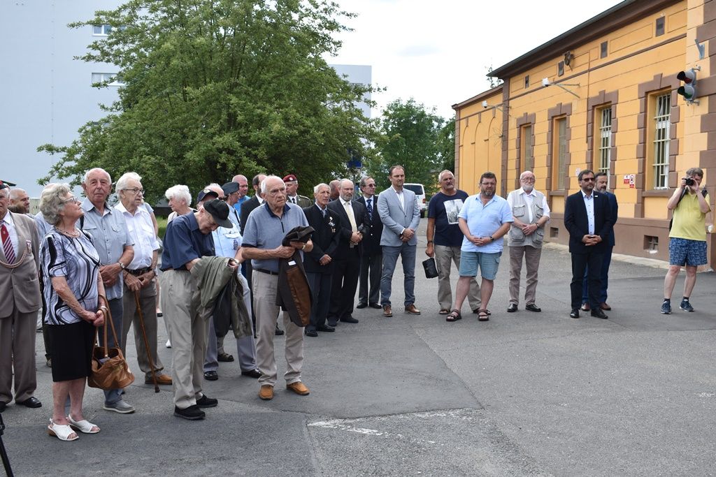 Pietní akt za Heliodora Píku (fotografie: A. Jarošová, 21.6.2019)