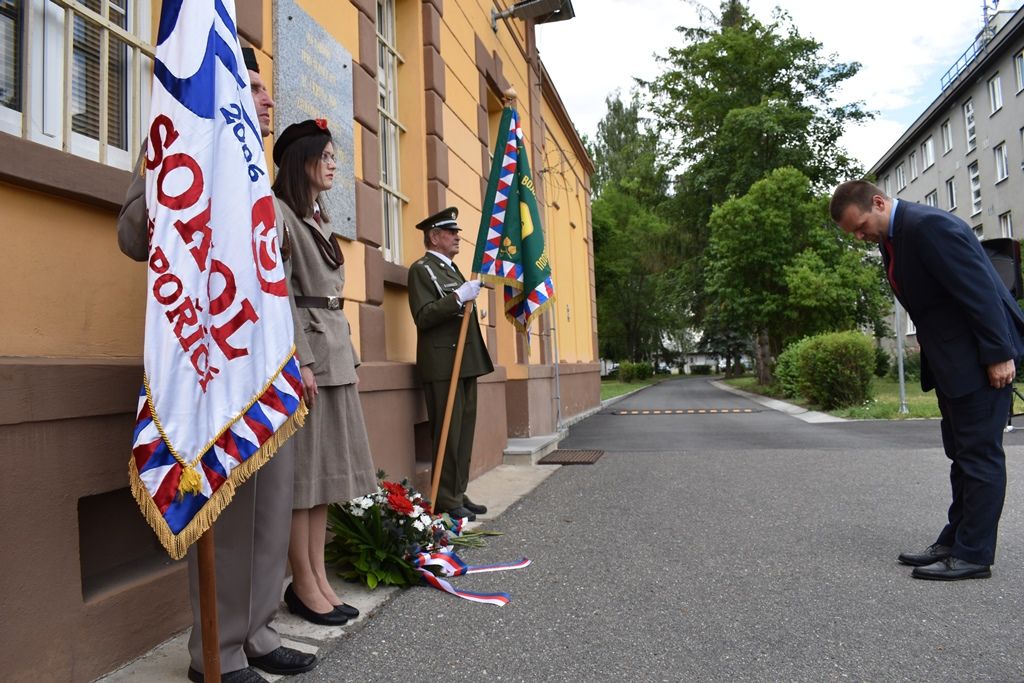 Pietní akt za Heliodora Píku (fotografie: A. Jarošová, 21.6.2019)