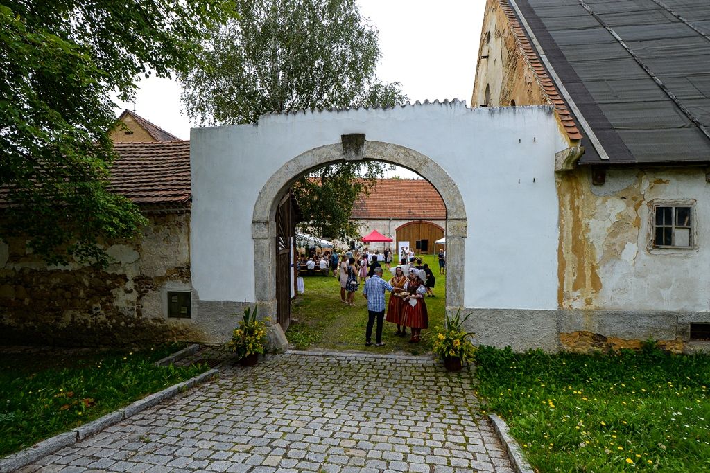 Selský dvůr U Matoušů v Plzni Bolevci (foto: M. Pecuch/Z. Vaiz, 28.8.2019)