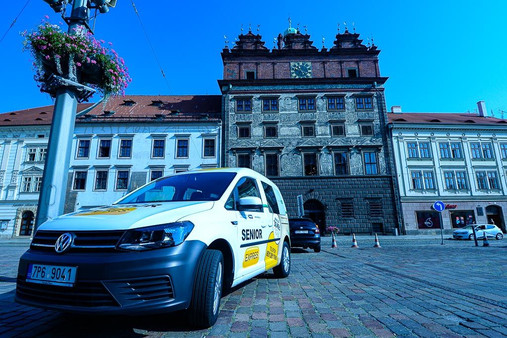 Nové vozidlo služby Senior Expres