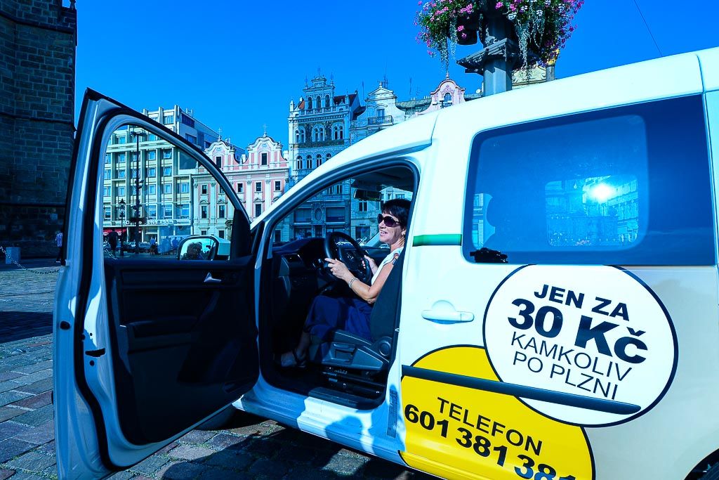 Nové vozidlo služby Senior Expres (foto: M. Pecuch, 30.8.2019)