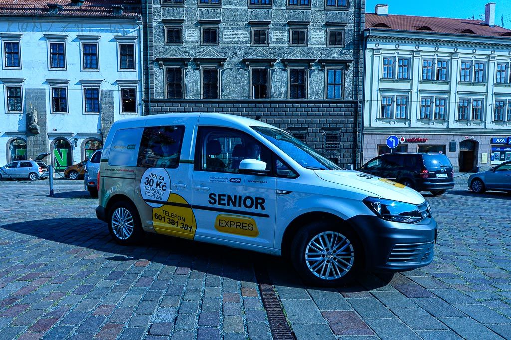 Nové vozidlo služby Senior Expres (foto: M. Pecuch, 30.8.2019)