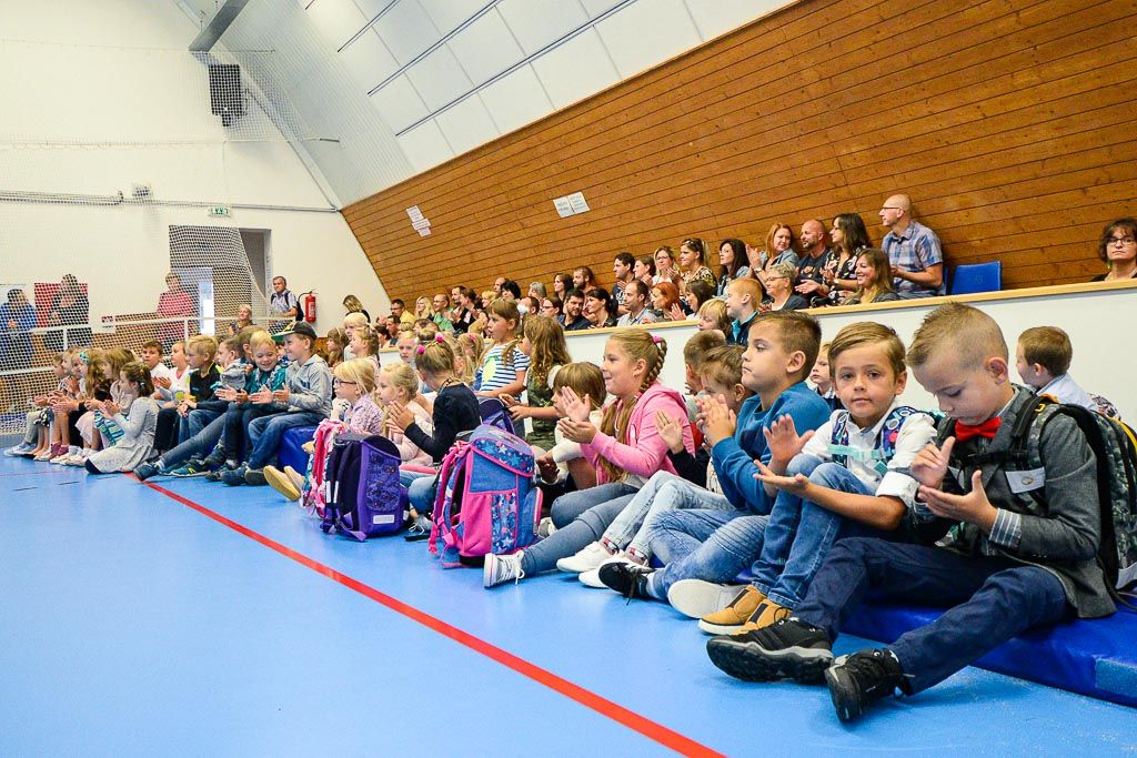 Do prvních tříd v Plzni dnes nastoupilo kolem 1600 prvňáčků (foto: M. Pecuch/A. Jarošová, 2.9.2019)