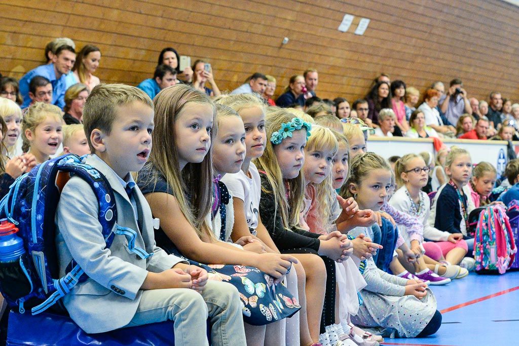 Do prvních tříd v Plzni dnes nastoupilo kolem 1600 prvňáčků (foto: M. Pecuch/A. Jarošová, 2.9.2019)