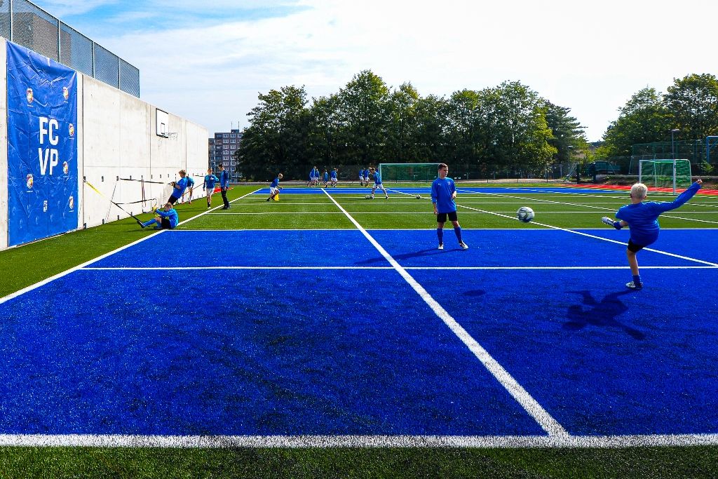 Sportovní areál pro talentované fotbalisty i žáky (foto: M. Pecuch, 11.9.2019)