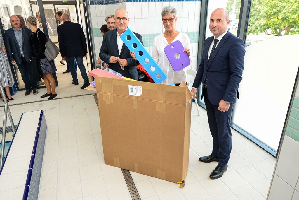Otevření nového dětského bazénu na Slovanech (foto: M. Pecuch, 18.9.2019)