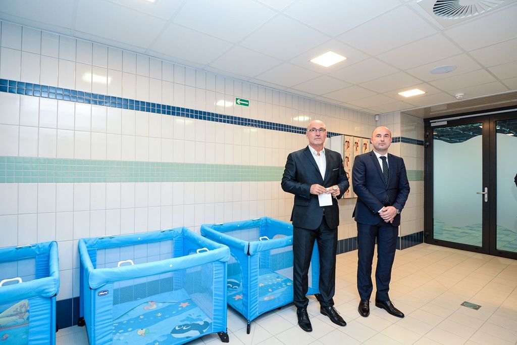 Otevření nového dětského bazénu na Slovanech (foto: M. Pecuch, 18.9.2019)