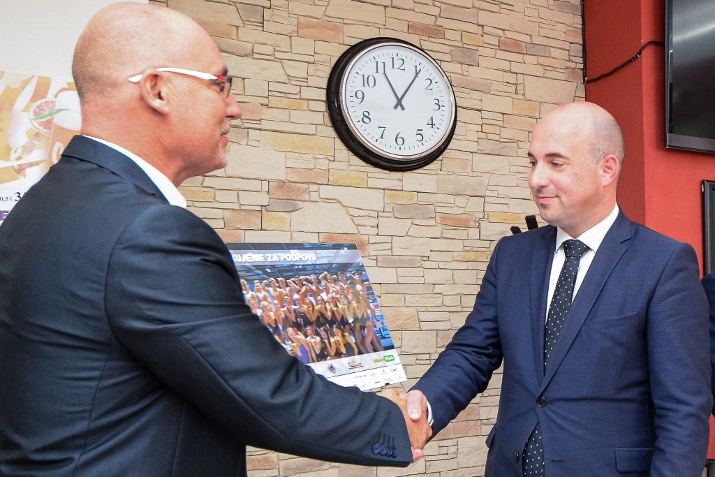 Otevření nového dětského bazénu na Slovanech (foto: M. Pecuch, 18.9.2019)