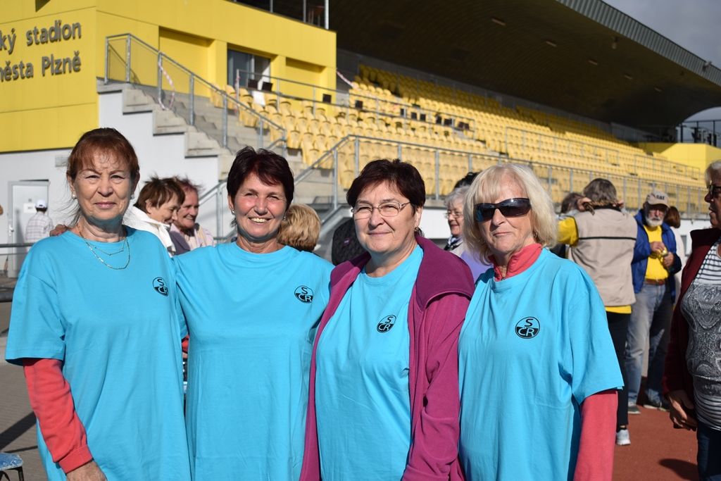 Sportovní hry seniorů vyplnily netradiční disciplíny (foto: P. Holub, 18.9.2019)