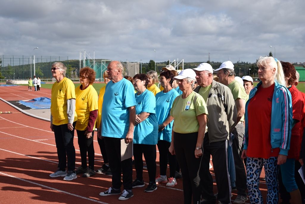 Sportovní hry seniorů vyplnily netradiční disciplíny (foto: P. Holub, 18.9.2019)