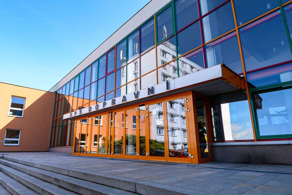 Dopravní škola v Křimicích má opravenou školní jídelnu (foto: M. Pecuch, 20.9.2019)