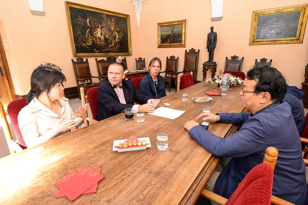Primátor jednal s japonským starostou o spolupráci loutkářů (foto: M. Pecuch, 22.9.2019)
