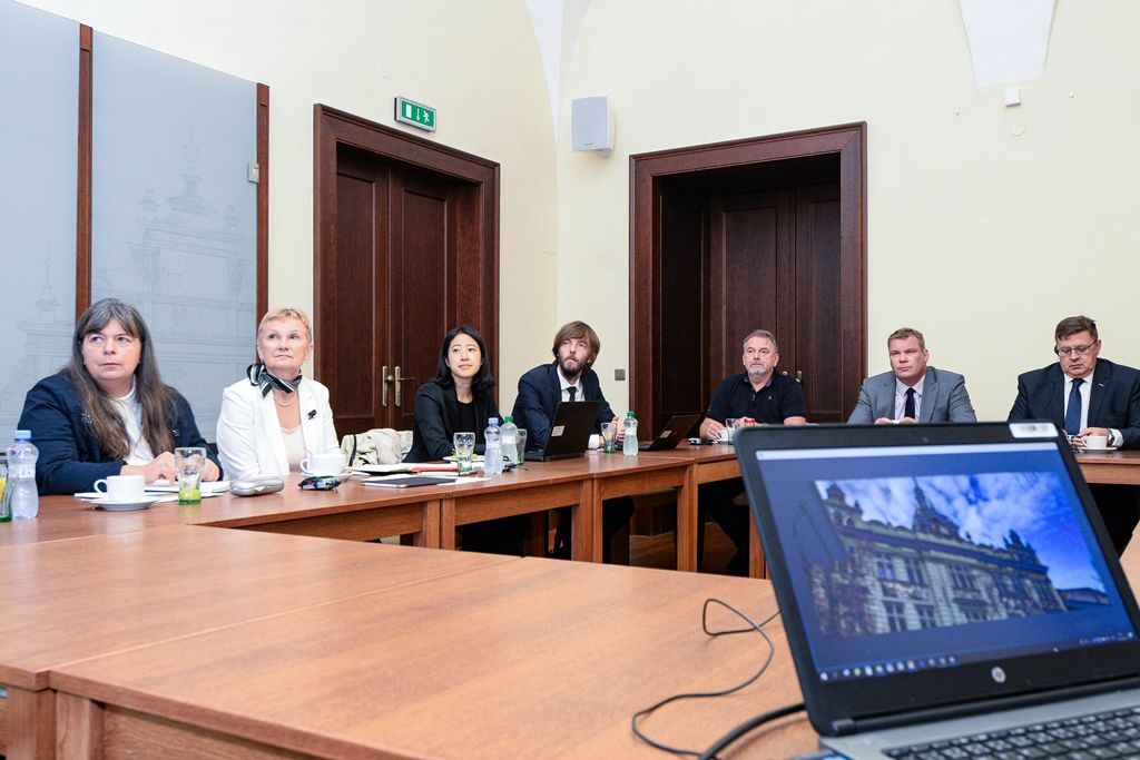 Přijetí delegace OECD, EK a MMR (foto: M. Pecuch, 27.9.2019)