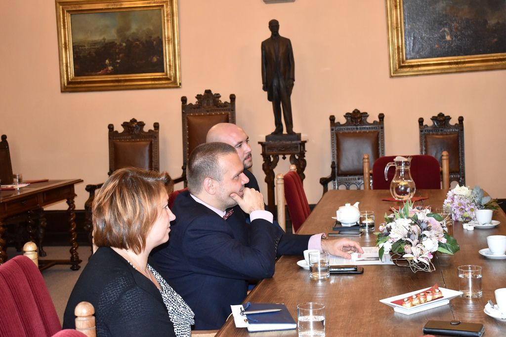 Sbormistr Zdeněk Vimr obdržel medaili za uměleckou činnost (foto: A. Jarošová, 30.9.2019)