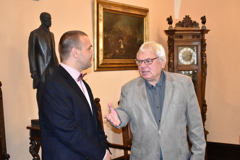 Sbormistr Zdeněk Vimr obdržel medaili za uměleckou činnost (foto: A. Jarošová, 30.9.2019)