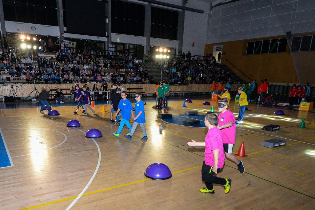 Děti ze základních škol si vyzkoušely, jaké to je nevidět