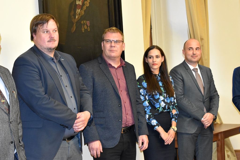 Plzeňští atleti prezentovali své skvělé úspěchy na radnici (foto: A. Jarošová, 14.10.2019)