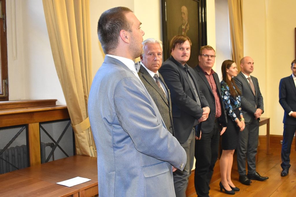 Plzeňští atleti prezentovali své skvělé úspěchy na radnici (foto: A. Jarošová, 14.10.2019)