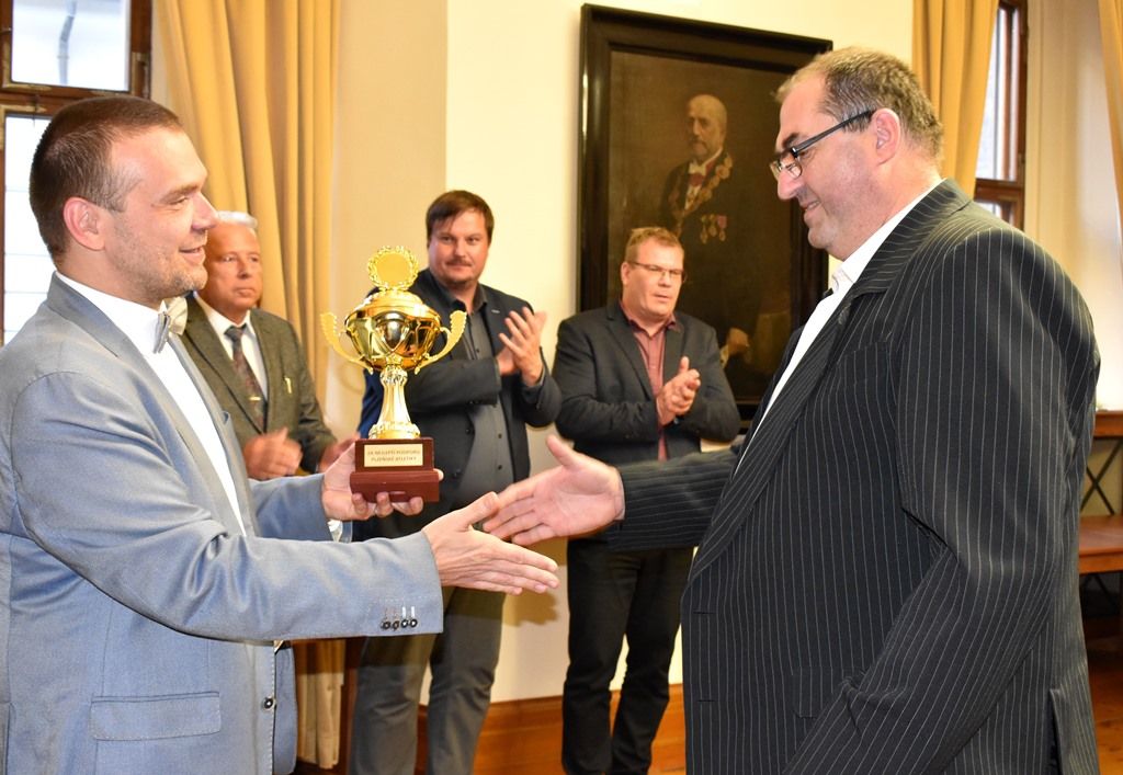 Plzeňští atleti prezentovali své skvělé úspěchy na radnici (foto: A. Jarošová, 14.10.2019)