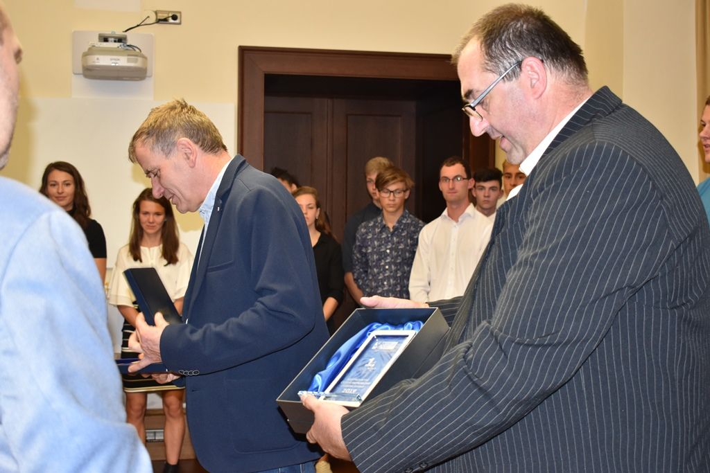 Plzeňští atleti prezentovali své skvělé úspěchy na radnici (foto: A. Jarošová, 14.10.2019)