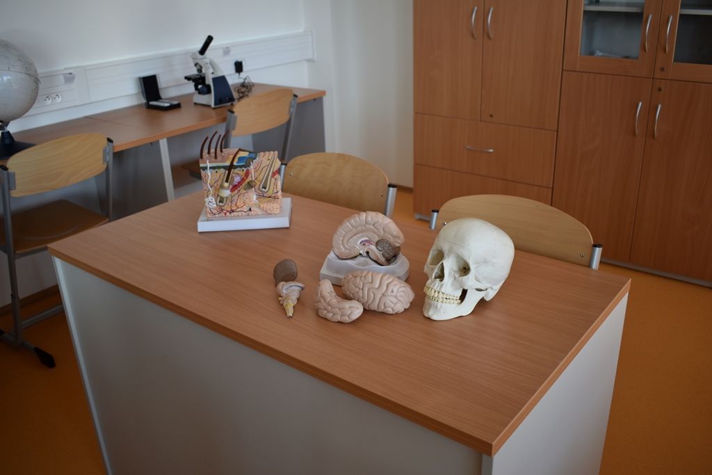 7. základní a mateřská škola má novou nástavbu (foto: A. Jarošová, 14.10.2019)