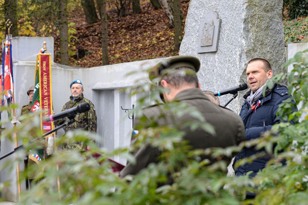 Plzeň vzpomínala na válečné veterány (foto: M. Pecuch, 11.11.2019)