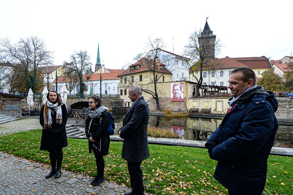 Srdíčkový Václav Havel (foto: M. Pecuch, 12.11.2019)