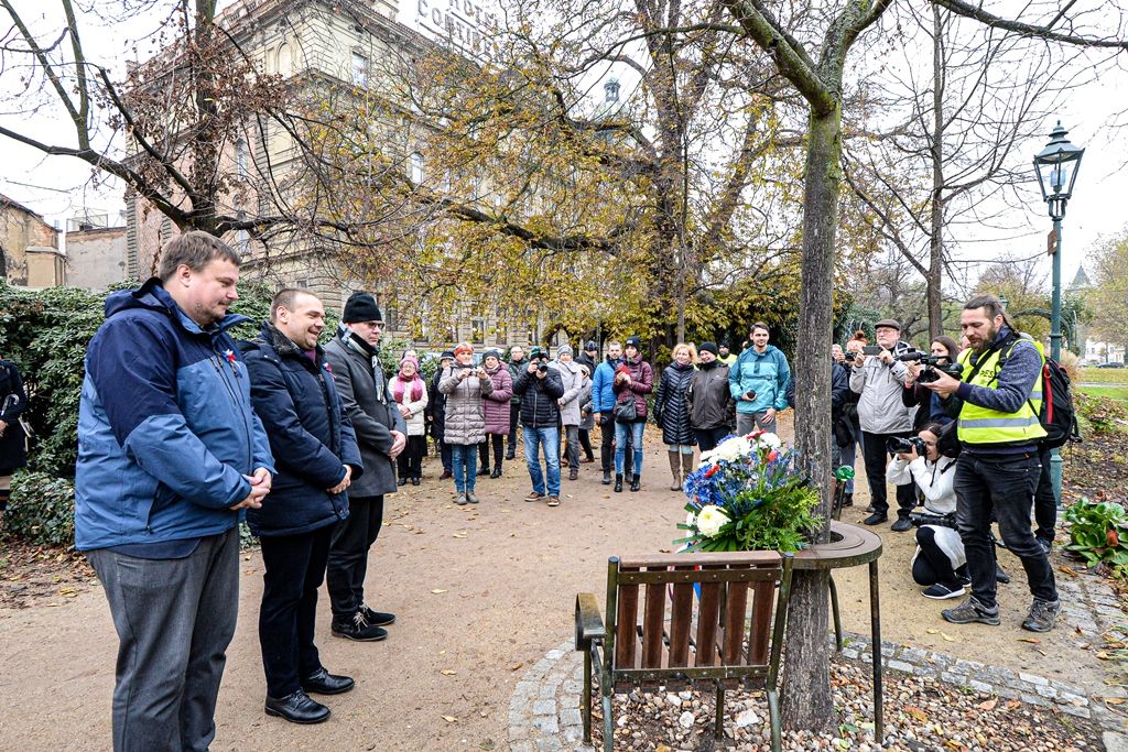 Plzeň slaví 30 let od sametové revoluce (foto: M. Pecuch, 17.11.2019)