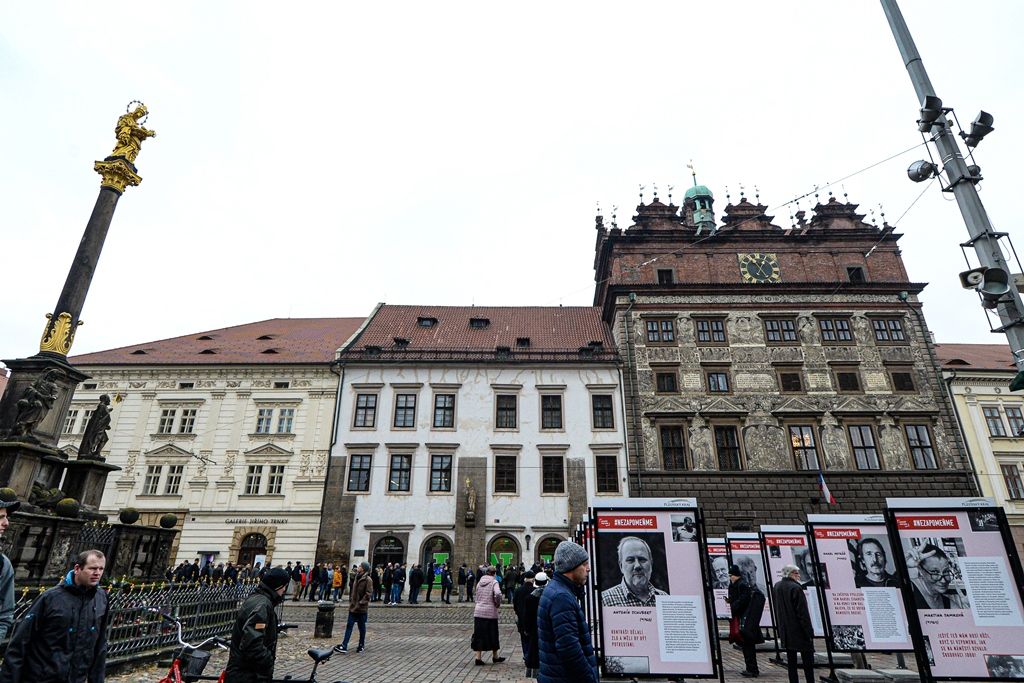 Plzeň slaví 30 let od sametové revoluce (foto: M. Pecuch, 17.11.2019)