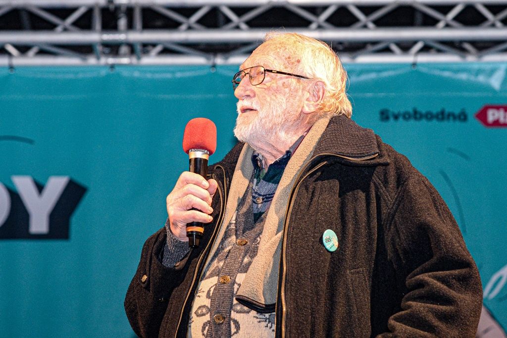 Cesta svobody - Vzpomínky zůstanou (foto: M. Pecuch, 17.11.2019)