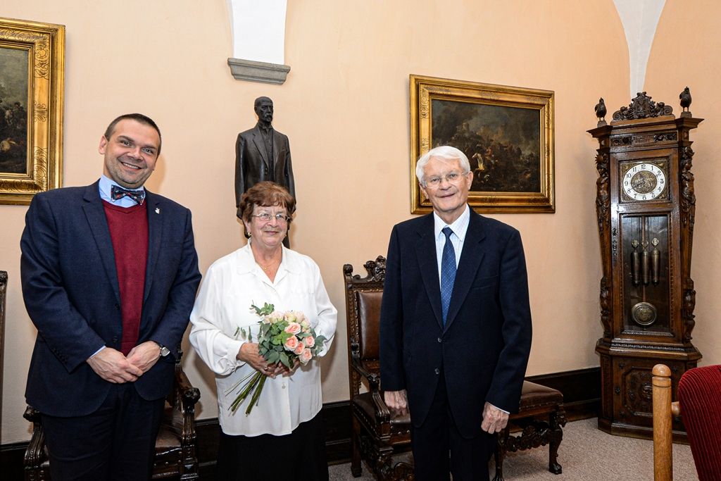 Primátor poblahopřál hudebníkovi Jiřímu Žurkovi k životnímu jubileu (foto: M. Pecuch, 20.11.2019)