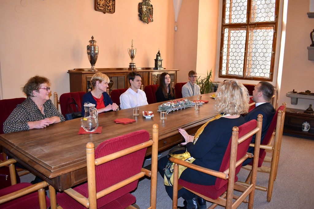 Přijetí žáků Benešovy základní školy (foto: E. Barborková, 10.12.2019)